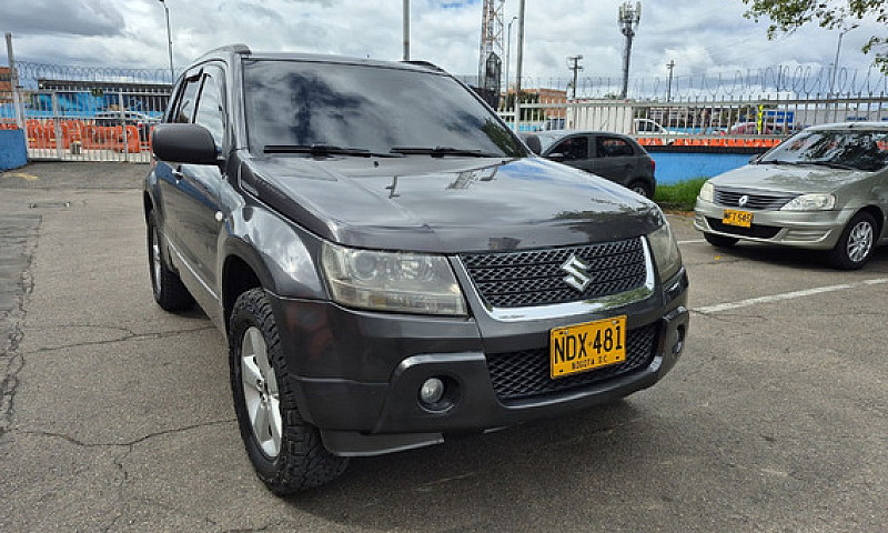 Suzuki Grand Vitara ...