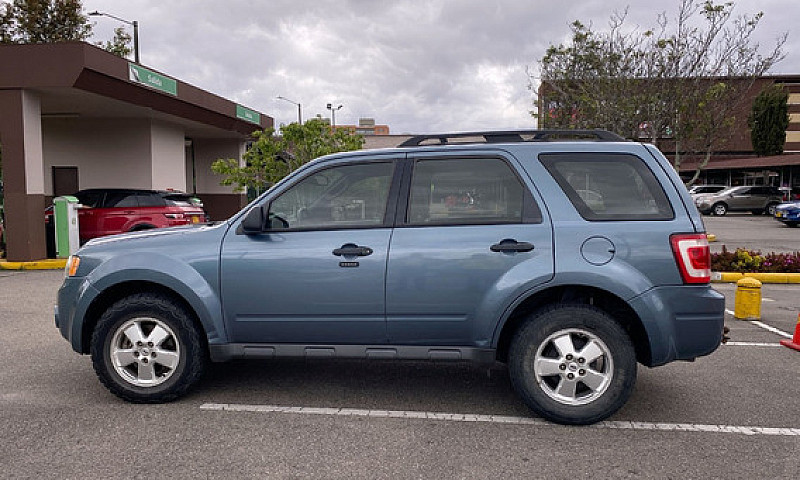 Ford Escape 3.0 Xlt...
