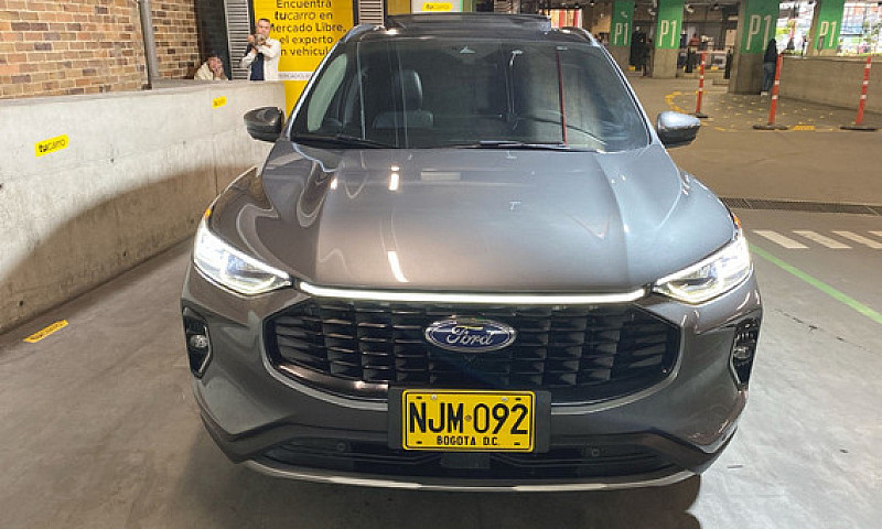 Ford Escape 2.5 Plat...