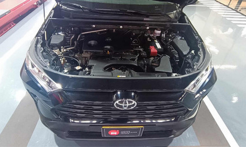 Toyota Rav4 2.0 Stre...