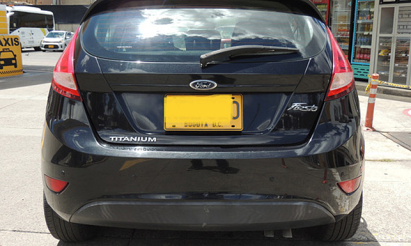 Ford Fiesta 1.6 Hatc...