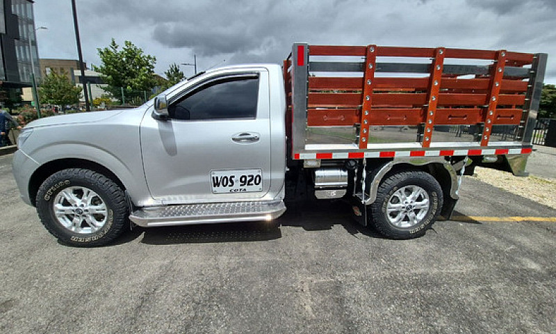 Nissan Np300 Frontie...