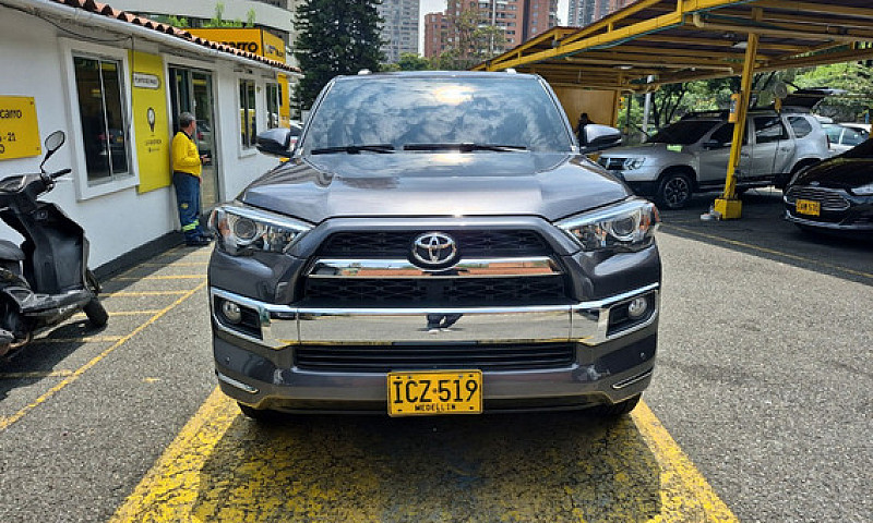 Toyota 4Runner 4.0 L...