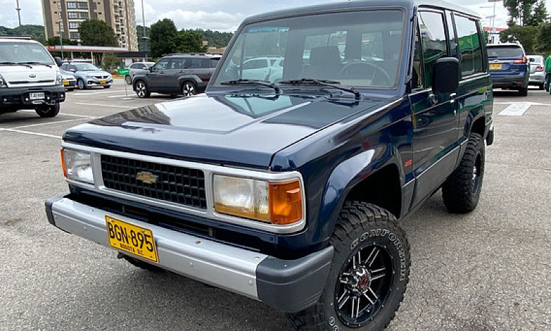 Chevrolet Trooper 2....