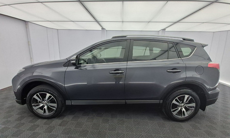 Toyota Rav4 2.0 Stre...