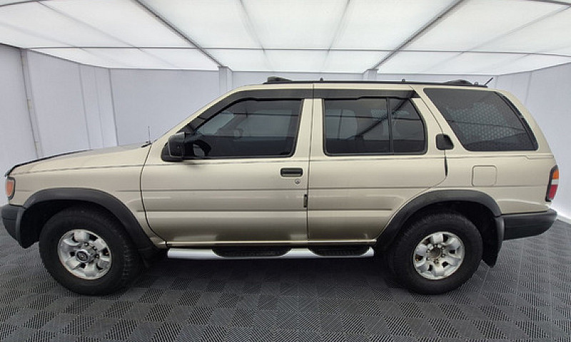 Nissan Pathfinder 3....