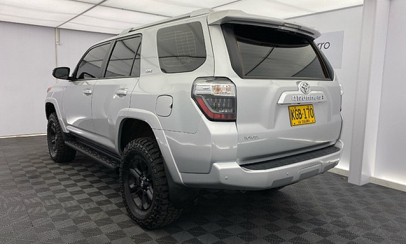 Toyota 4Runner 4.0 S...