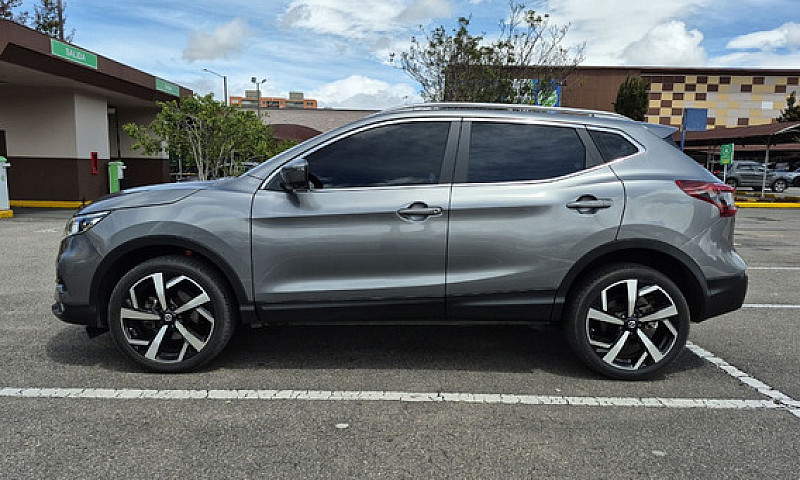 Nissan Qashqai 2.0 E...
