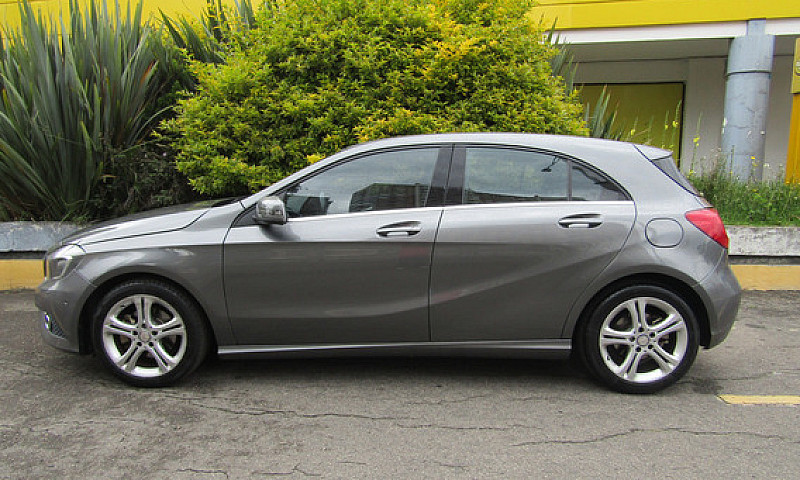 Mercedes Benz Clase ...