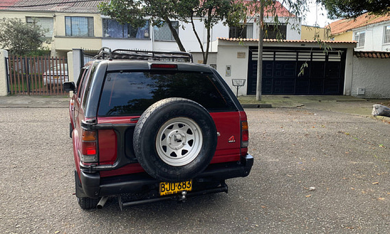 Chevrolet Rodeo 2.6L...