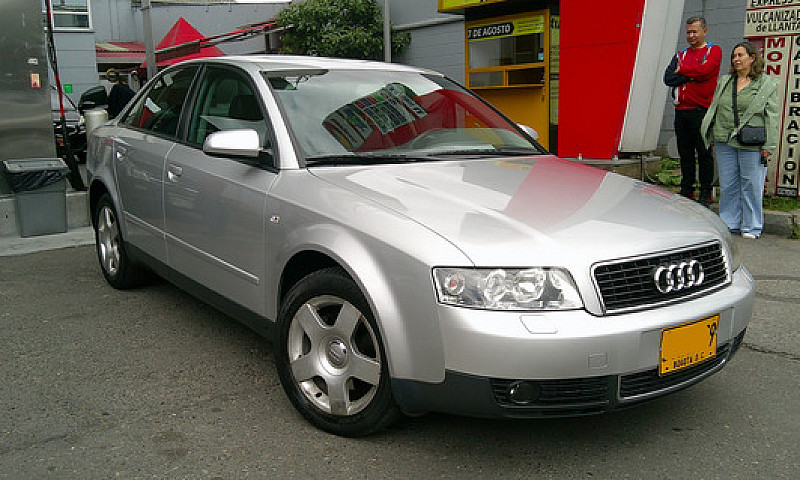 Audi A4 2.0 Multitro...