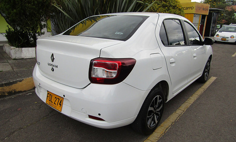 Renault Logan 1.6 Au...