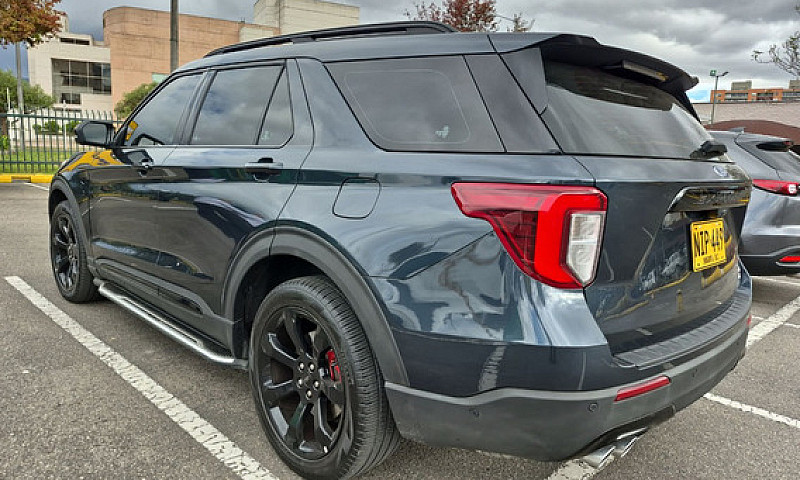 Ford Explorer St At ...