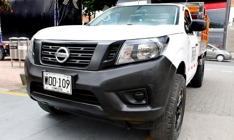Nissan Frontier D22 ...