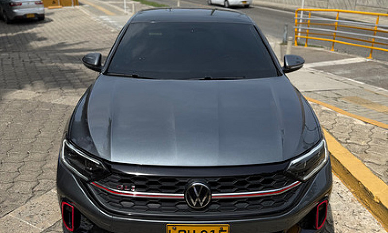 Volkswagen Jetta Gli...
