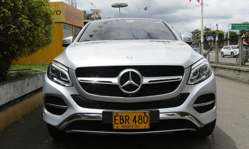 Mercedes-Benz Clase ...