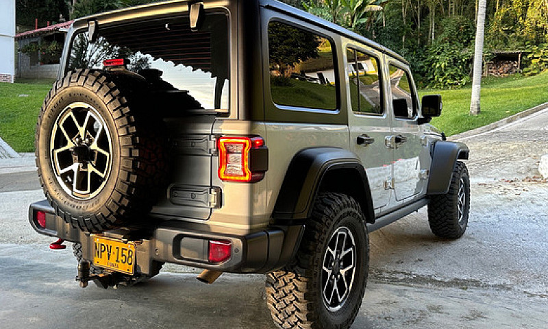 Jeep Wrangler 2.0 Ru...