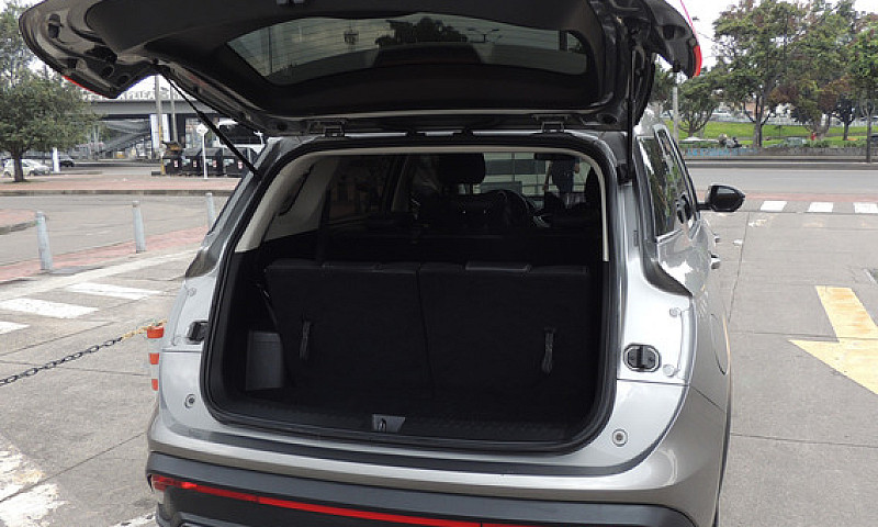 Chevrolet Captiva 1....