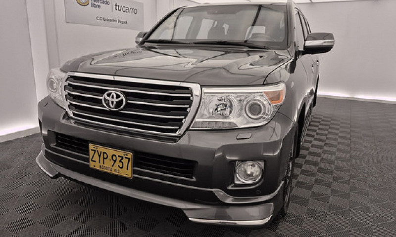 Toyota Land Cruiser ...
