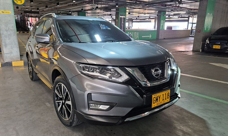 Nissan X-Trail 2.5  ...