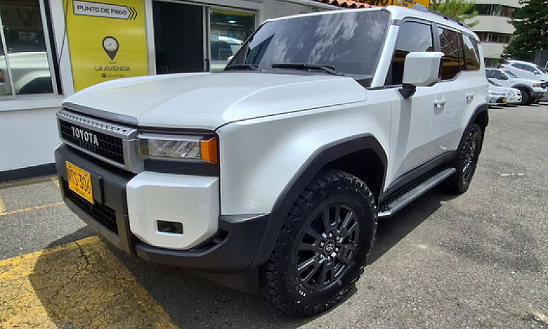 Toyota Land Cruiser ...