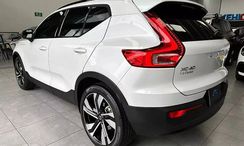 Volvo Xc40 2.0 Hibri...