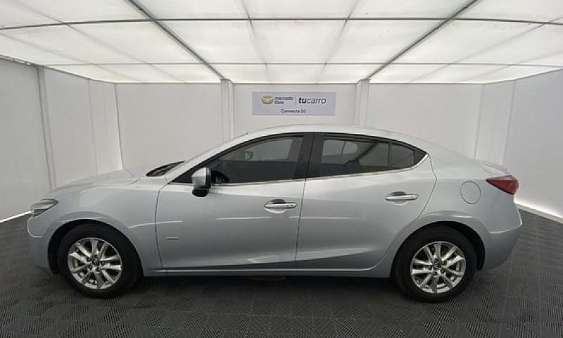 Mazda 3 2.0 Touring ...