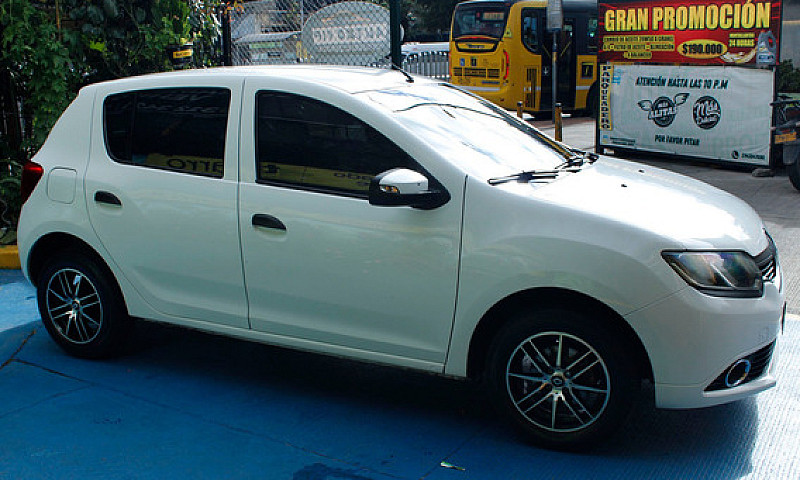 Renault Sandero 1.6 ...
