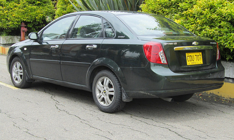 Chevrolet Optra 1.8 ...