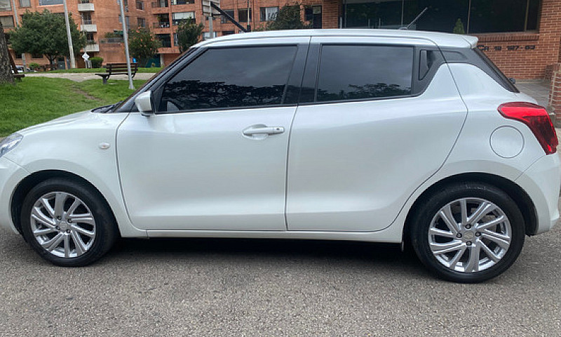 Suzuki Swift 1.2 Gl...