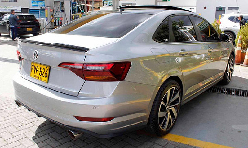 Volkswagen Jetta Gli...