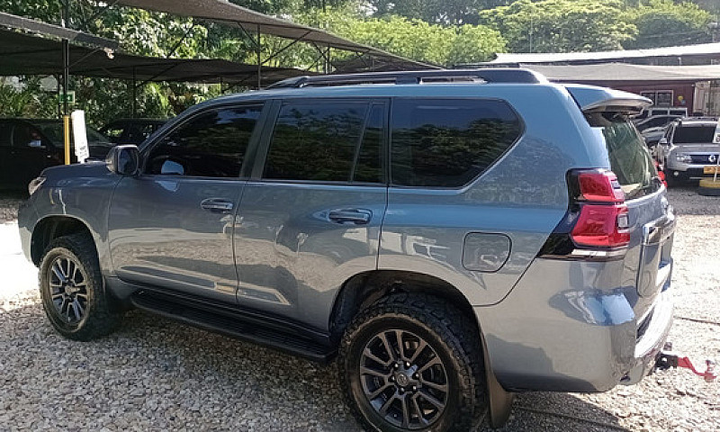 Toyota Prado 4.0 Tx-...