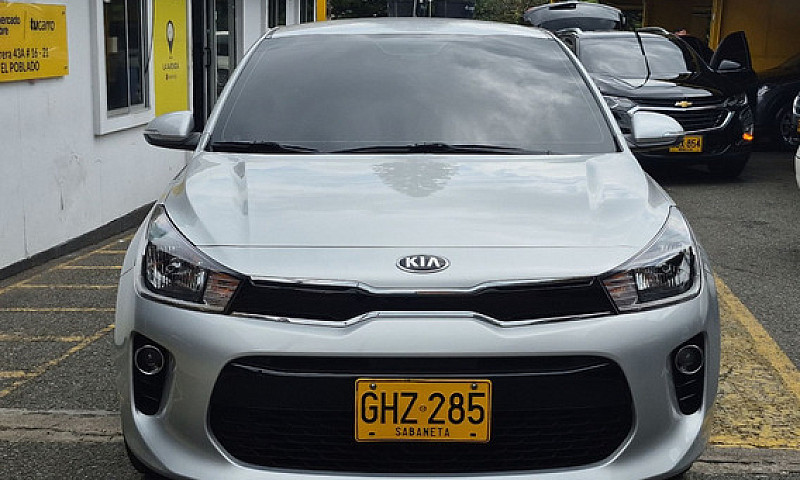 Kia Rio 1.4 Vibrant ...