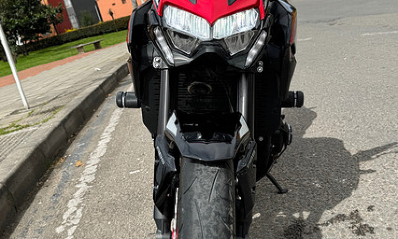 Kawasaki Z 900...