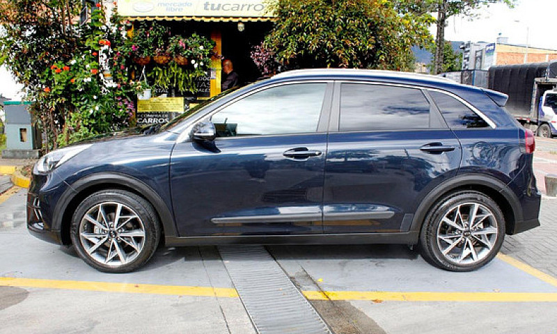 Kia Niro 1.6 Hibrida...