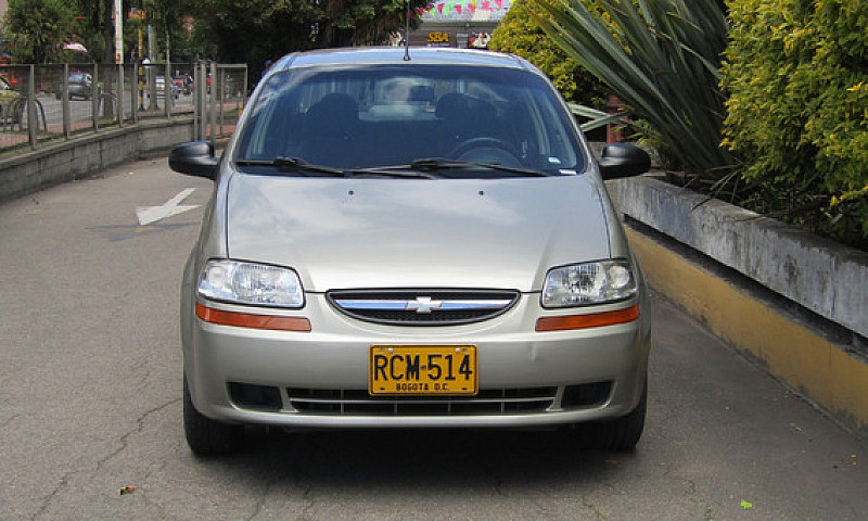 Chevrolet Aveo 1.5 F...