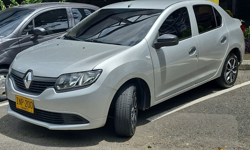 Renault Logan 1.6 Au...