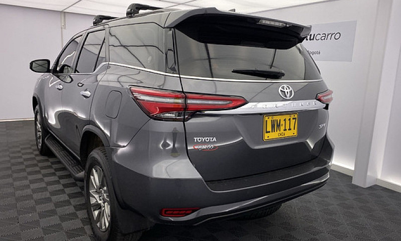 Toyota Fortuner 2.7 ...