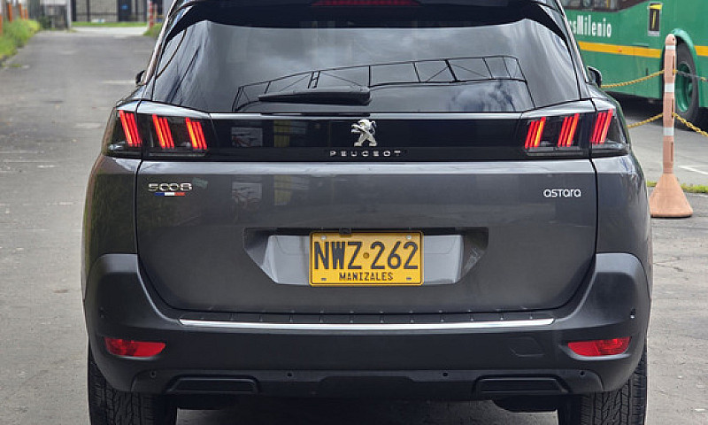 Peugeot 5008 1.6 All...