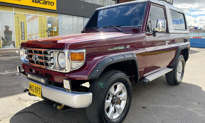 Toyota Land Cruiser ...