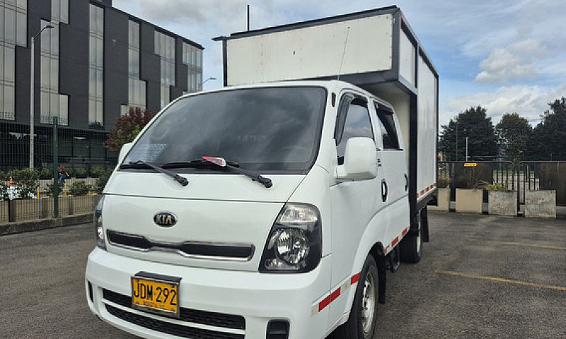 Kia K2500 2.5...