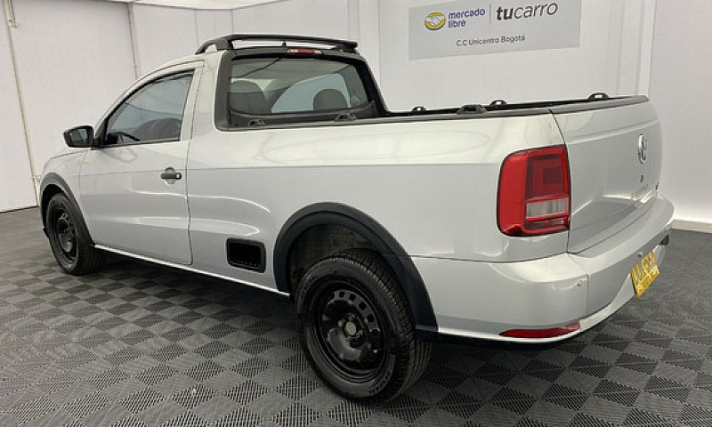 Volkswagen Saveiro 1...