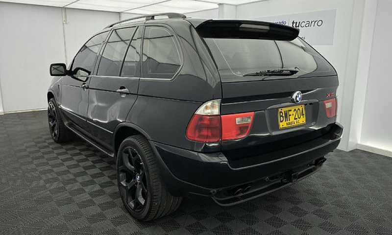 Bmw X5 4.4I...