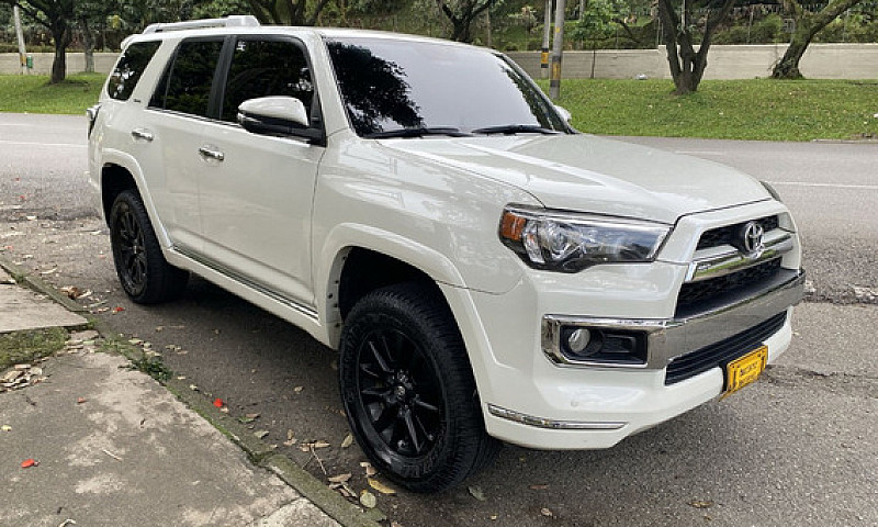 Toyota 4Runner 4.0 L...