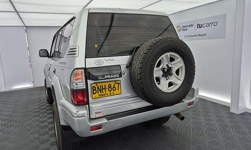 Toyota  Prado Vx 200...