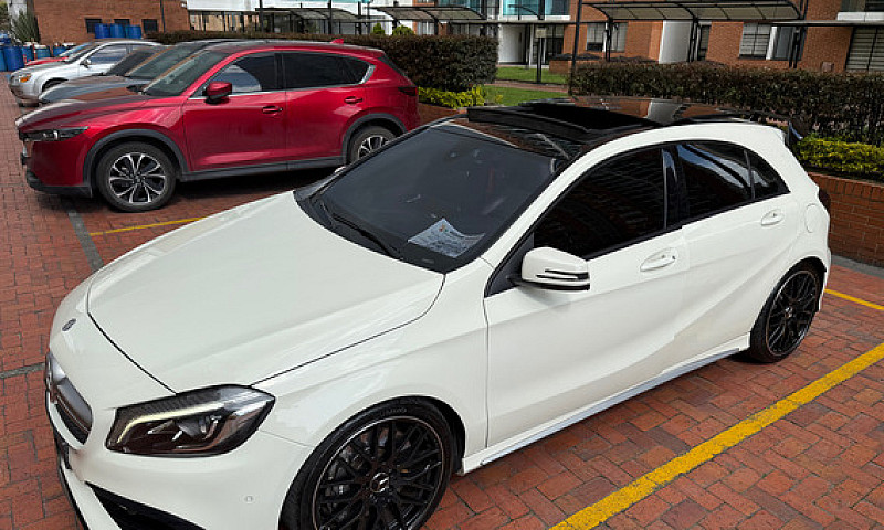 Mercedes-Benz Amg 2....