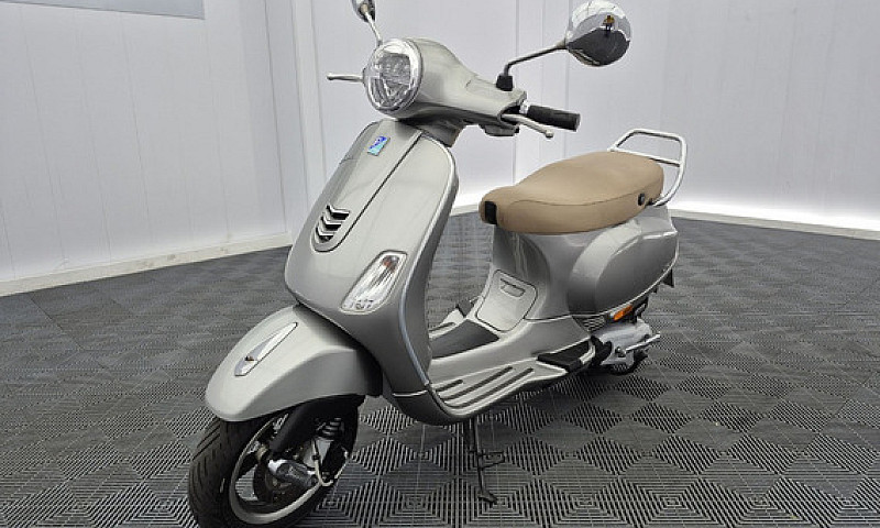 Piaggio Vespa Vxl 15...