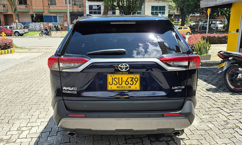 Toyota Rav4 2.5 Limi...