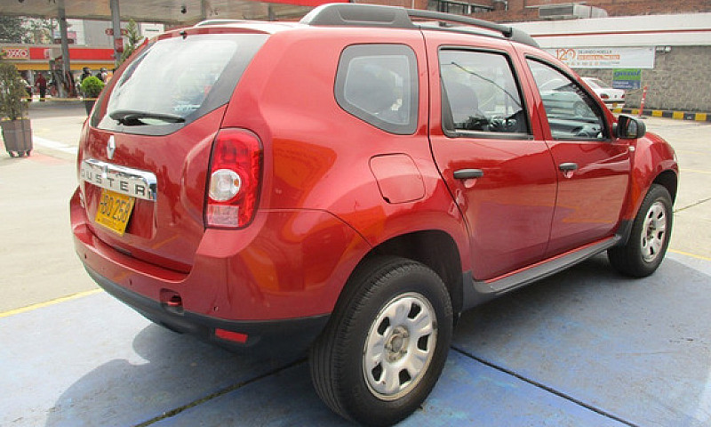 Renault Duster Expre...