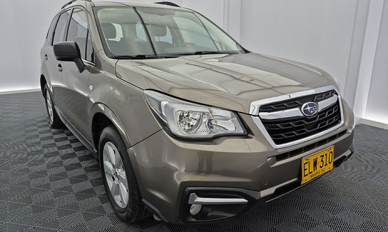 Subaru Forester 2.0 ...